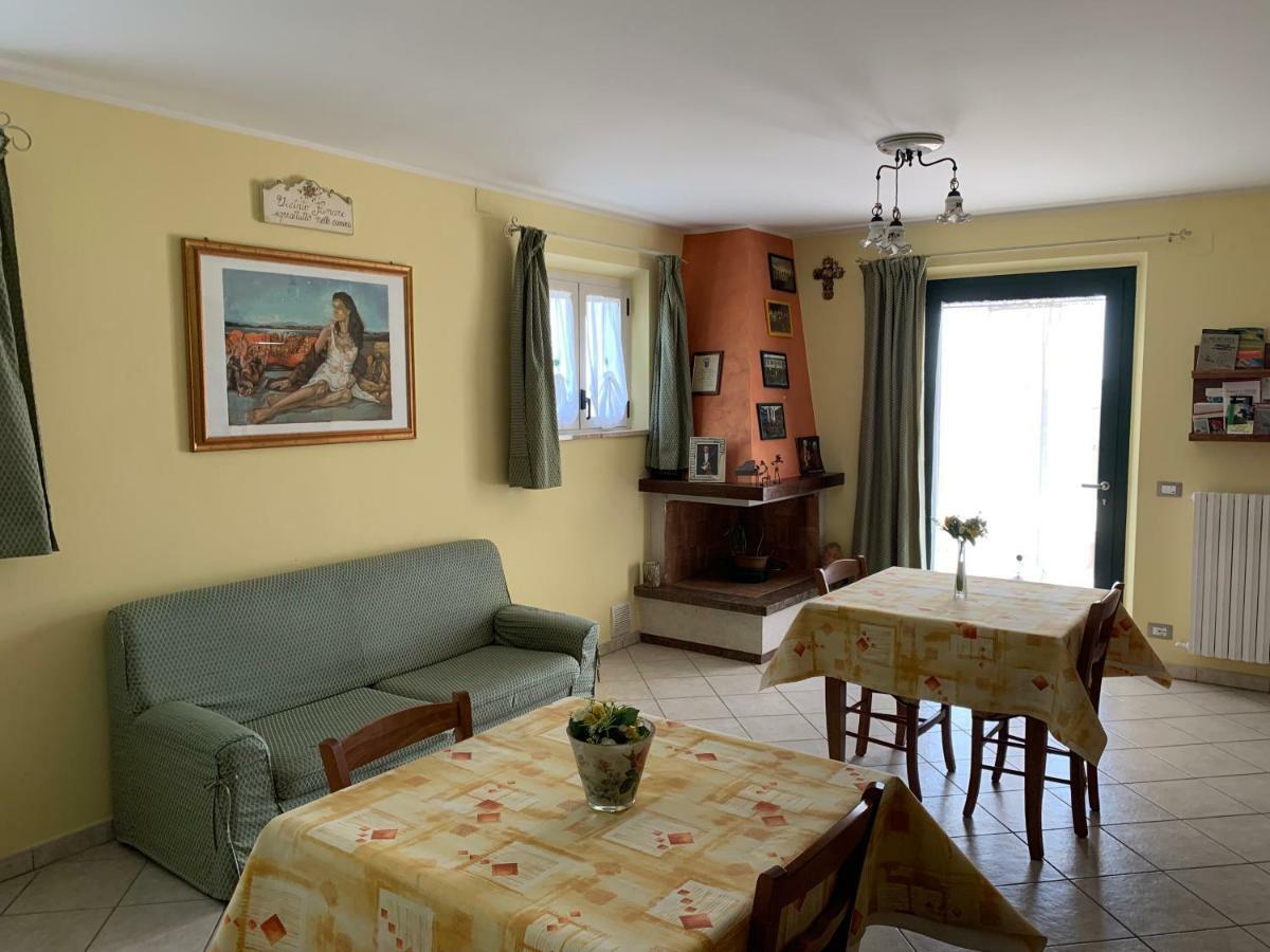 B&B Doremi Osimo Buitenkant foto