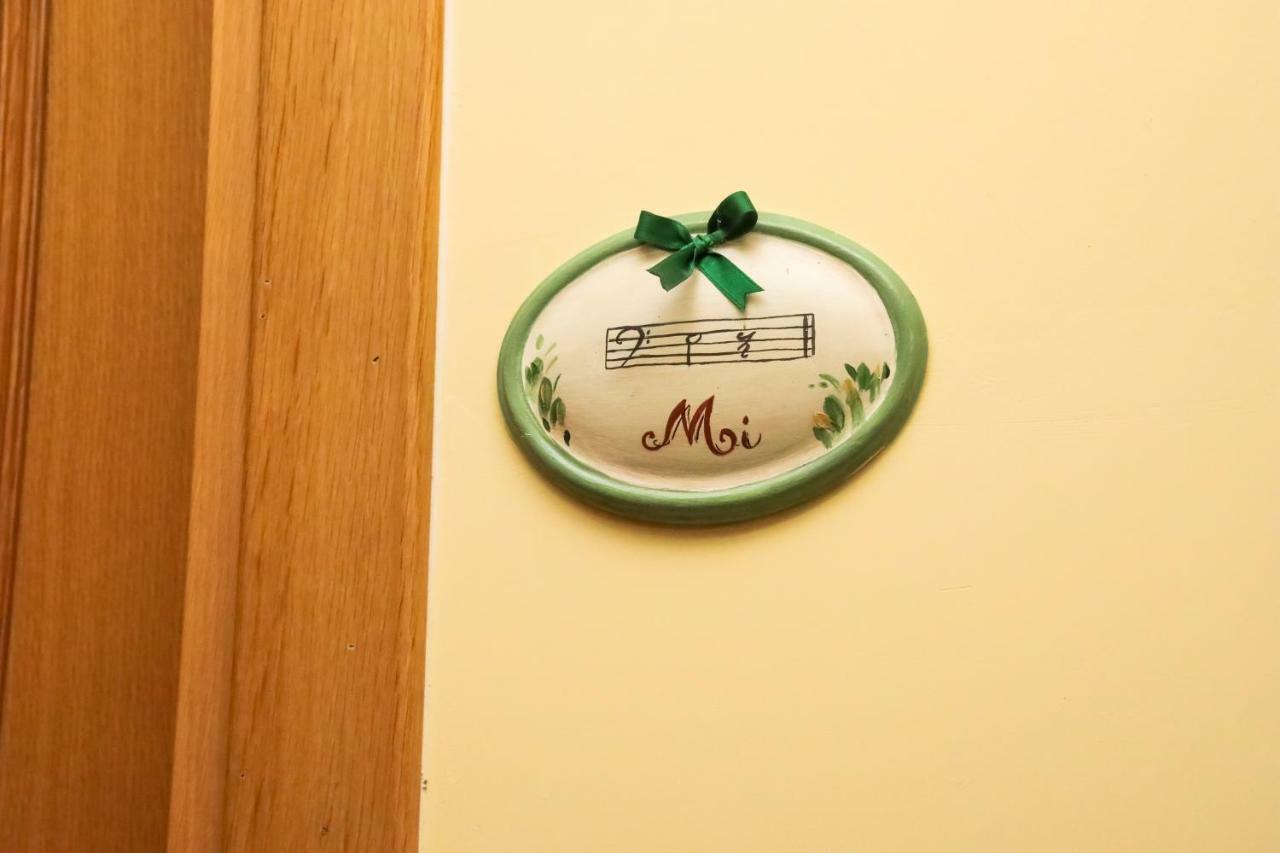 B&B Doremi Osimo Buitenkant foto